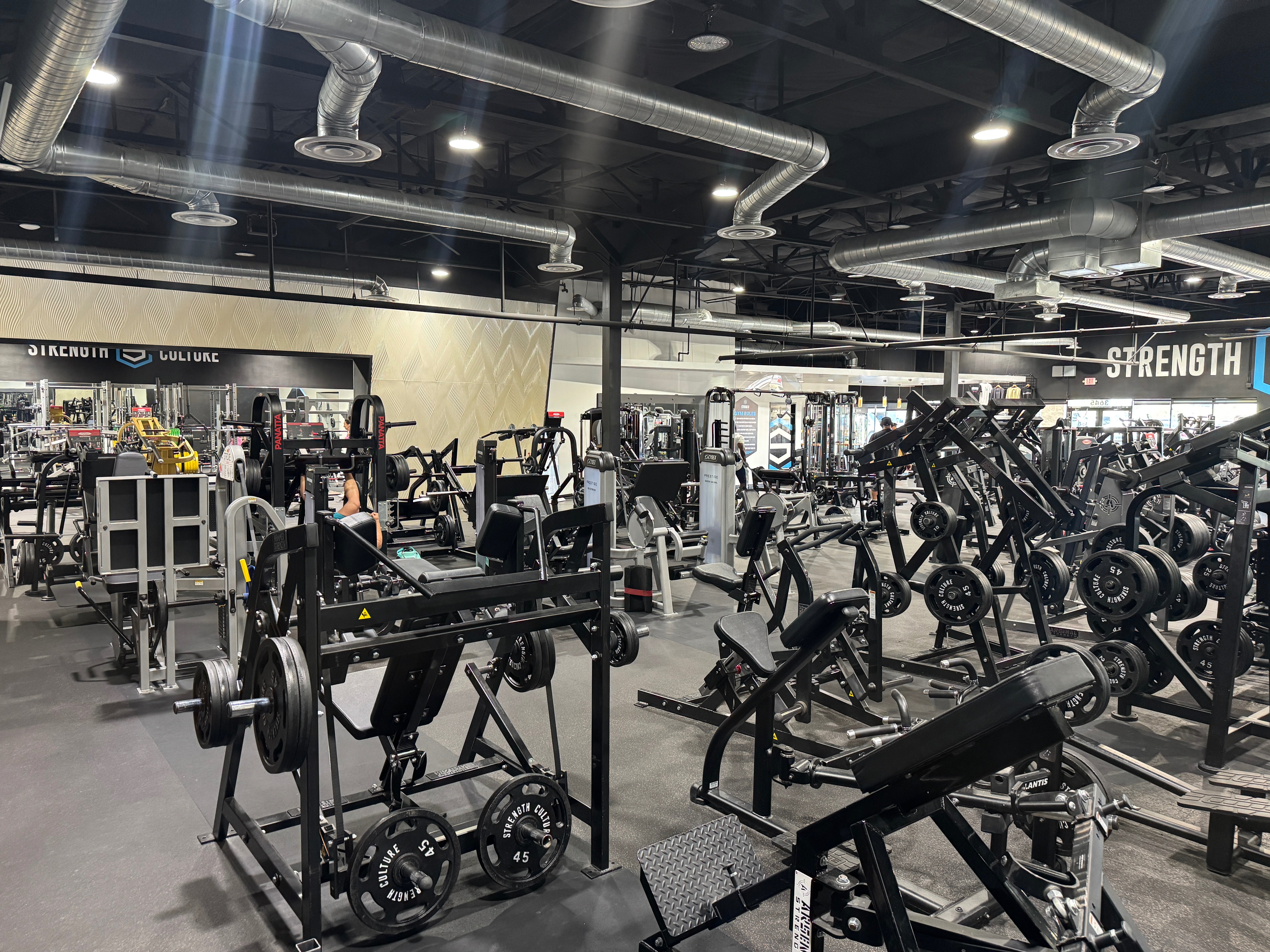 Strength Culture training floor where Put In Work Fitness clients put in consistent work week after week